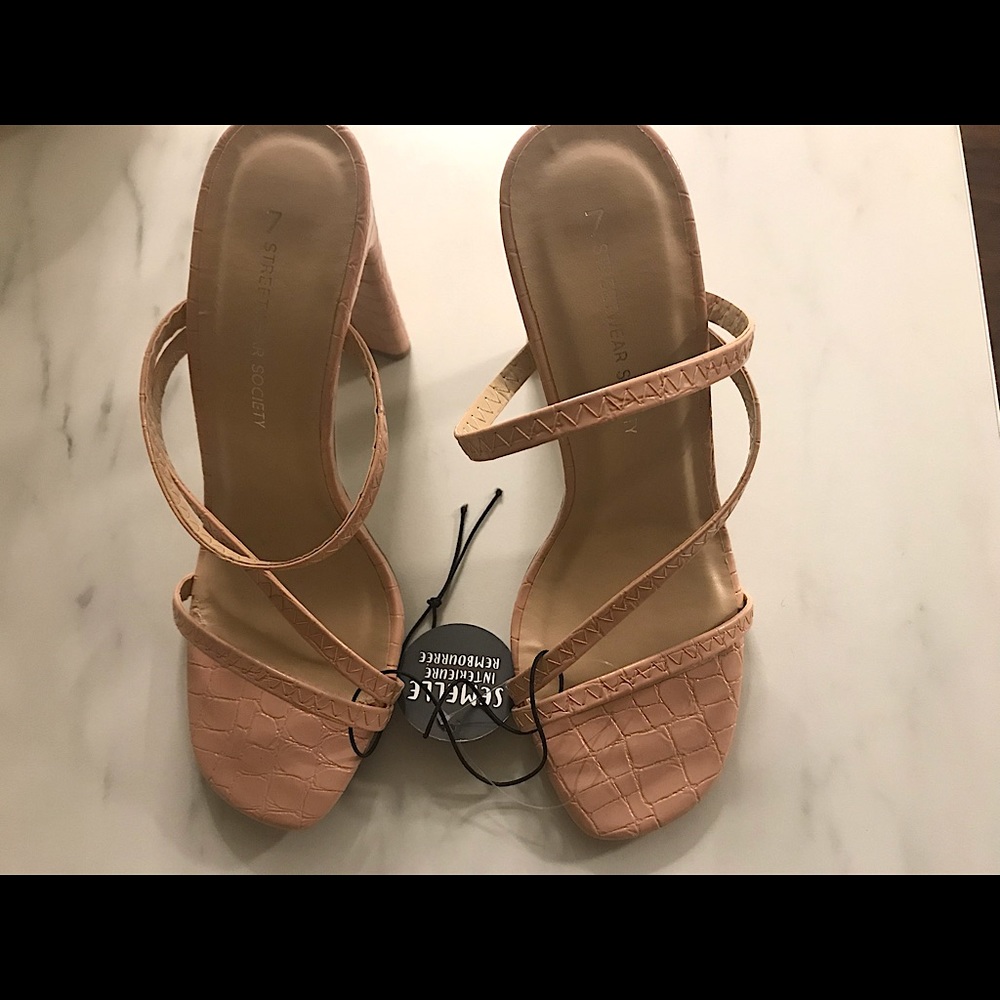 Faux Crocodile Skin Nude/Pink 4” Heels